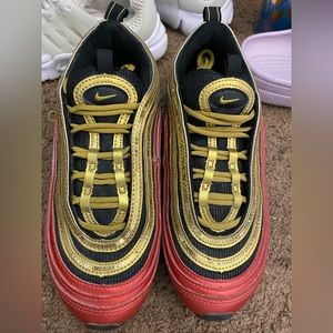 Red & hold air maxes. Only worn a couple times